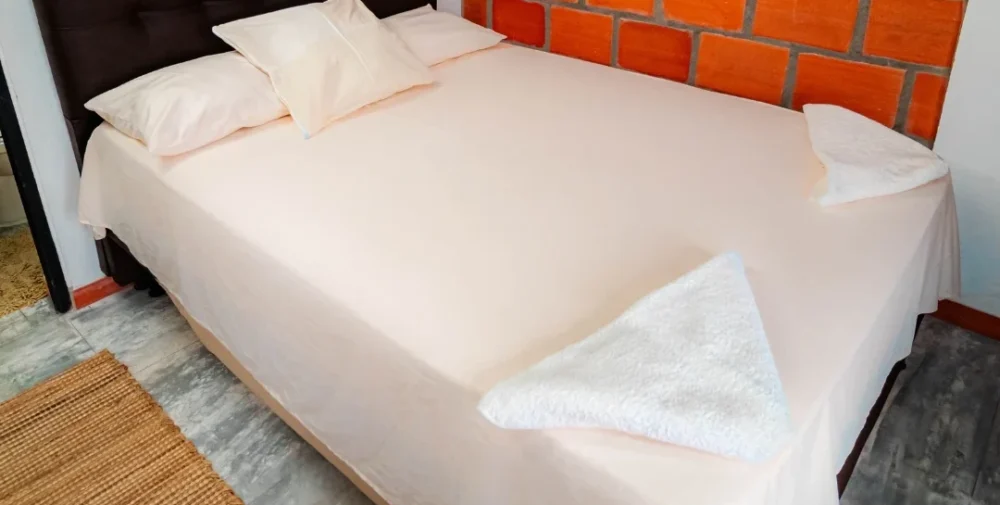 Alojamiento amoblado en girón con cama adicional